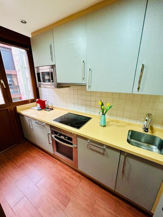 Yalta Apartments ヒホン エクステリア 写真