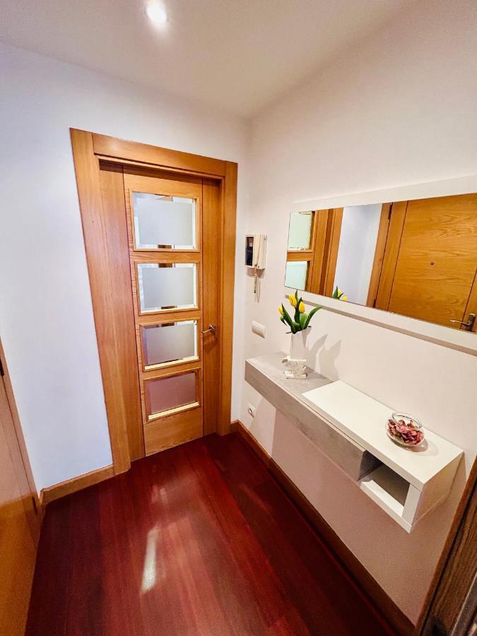 Yalta Apartments ヒホン エクステリア 写真