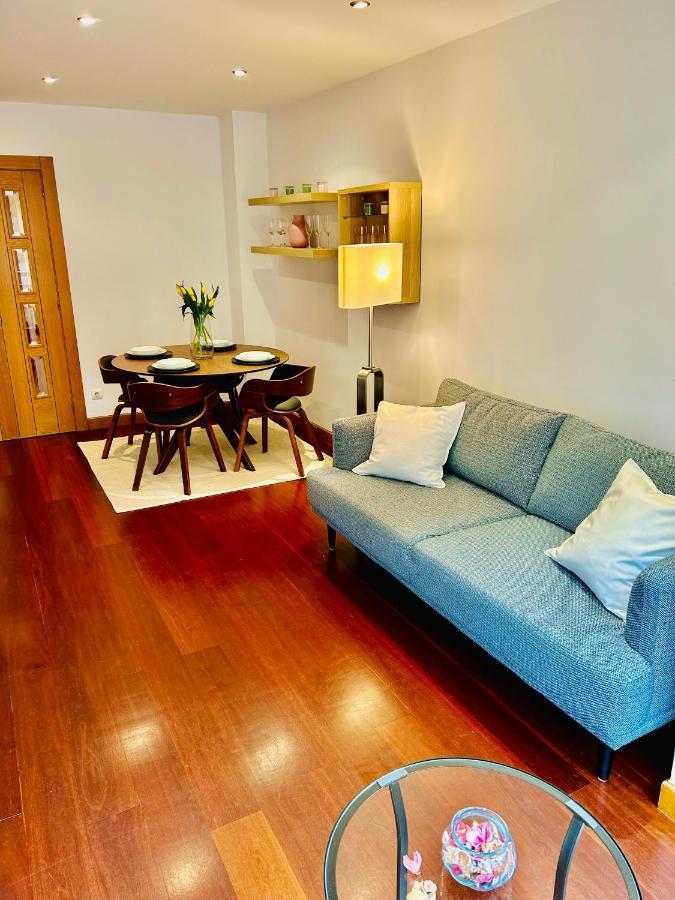 Yalta Apartments ヒホン エクステリア 写真