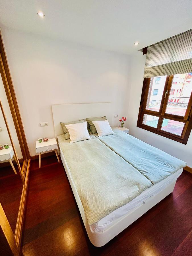 Yalta Apartments ヒホン エクステリア 写真